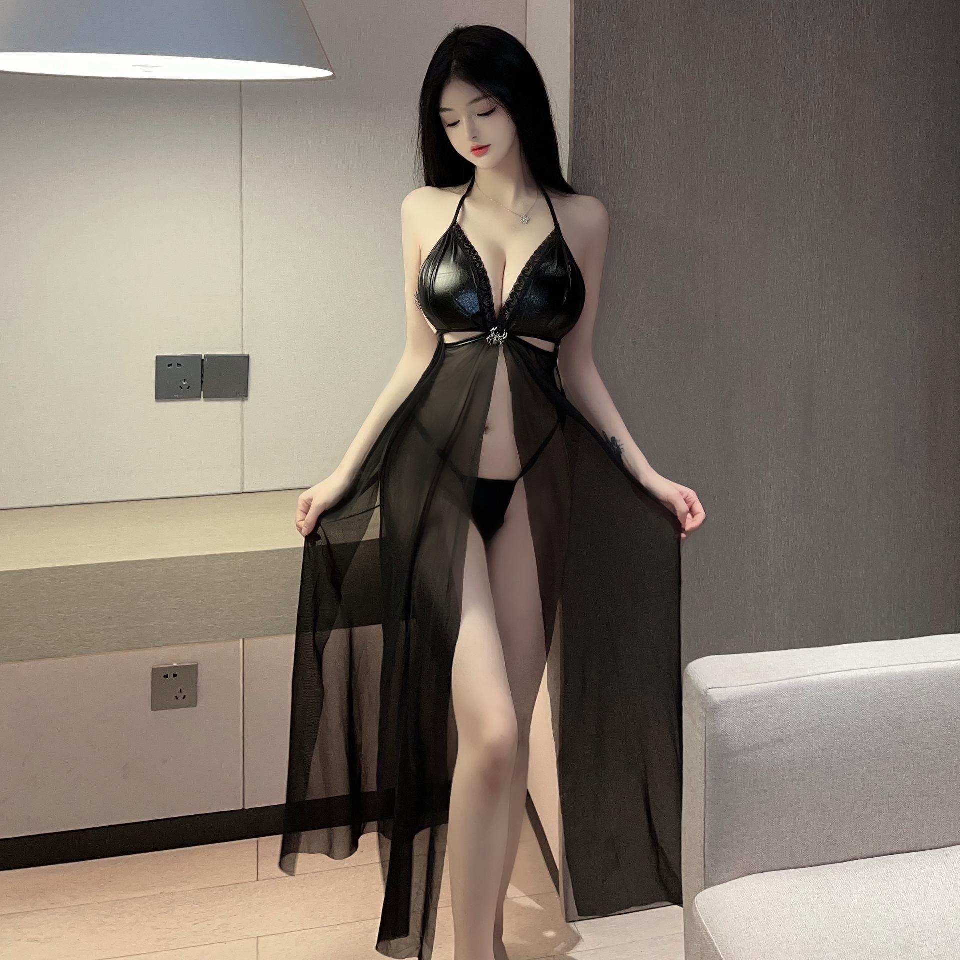 РљСЂСѓР¶РµРІРЅРѕРµ РїСЂРѕР·СЂР°С‡РЅРѕРµ РЅРѕС‡РЅРѕРµ РїР»Р°С‚СЊРµ СЃ СЂР°Р·СЂРµР·РѕРј Рё Р·Р°РІСЏР·РєР°РјРё РЅР° С€РµРµ One Size