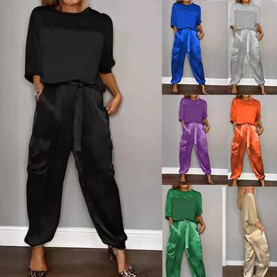 Ensemble décontracté deux pièces pour femmes, haut à manches courtes en satin européen et américain et pantalon, 2024.