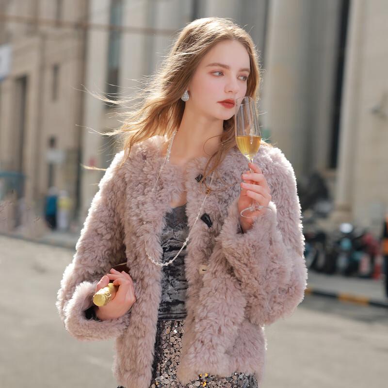 

SanCai 2025 Winter Faux Fur Round Neck Short Coat M