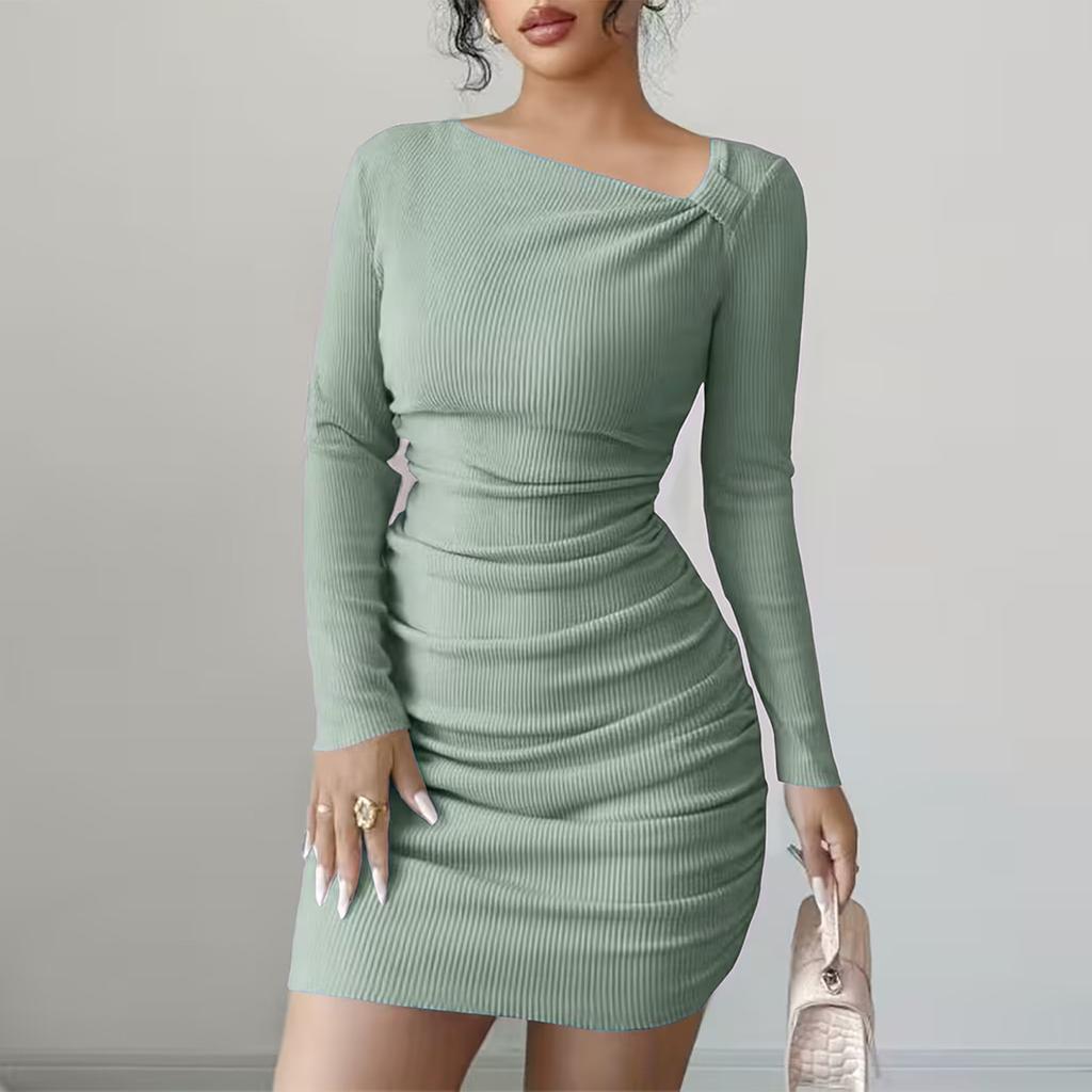 Women's Fashionable Color Slanted Collar Long Sleeved Dress With A Slim Fit And Elastic Buttocks