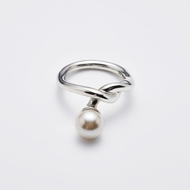 Liersi Olivie Pearl Knots Ring