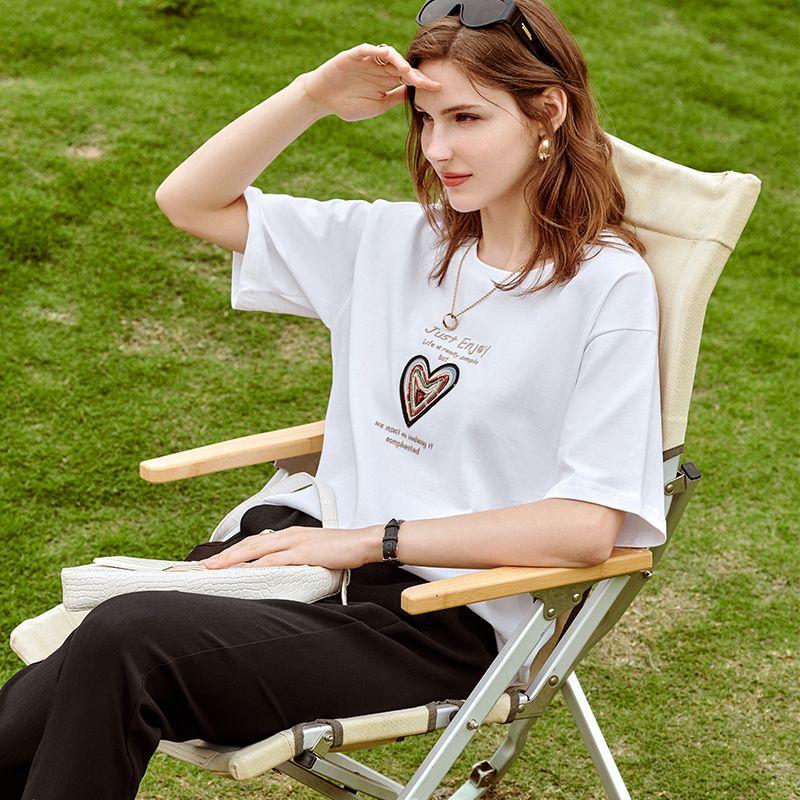 

Olrain White Short Sleeve T-Shirt Women s Summer 2025 New Arrival French Ins Fashion Loose Heart Embroider Tops White-In Stock 155/80A/S