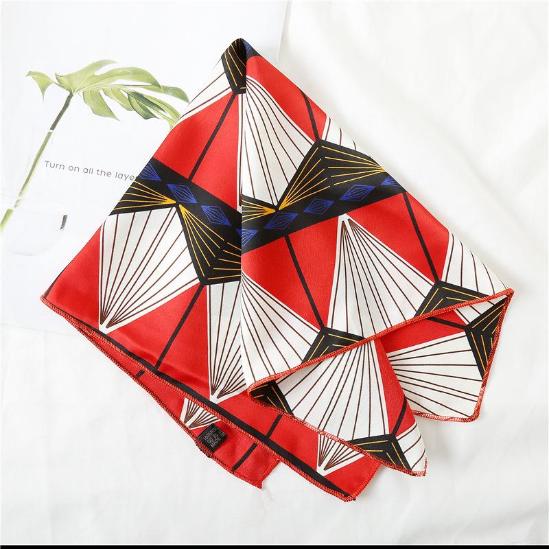 Korean Small Scarf Leopard Print Polka Dot Square Women's Decorative Autumn Winter Headscarf Headband Wrist Chic Style