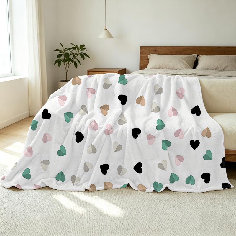 Postpartum Maternity Flannel Blanket Pill-Resistant Heart Collection, Soft Skin-Friendly All-Season Throw, Cozy Home Decor, Ideal Valentine's Gift