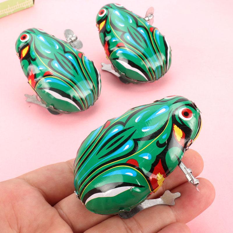 Nostalgic Wind-Up Tin Frog Toy - Vintage-Style Hopping & Jumping Frog for Kids