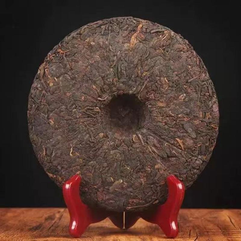 357g Yiwu Puerh Reifer Teekuchen Yunnan Pu'er Gekochter Tee Bio Pu-erh Schwarzer Tee