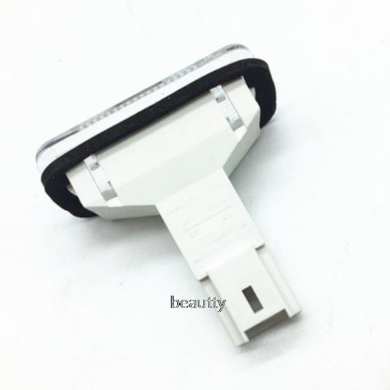 2pcs Rear license plate light For DFM DongFeng AX7 A30 AX3
