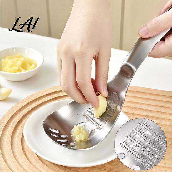 Garlic Ginger Grinder Spoon 5-in-1 Stainless Steel Grater Spoon Multi-Function Kitchen Tool with Egg Separator Easy Clean Kitchenware Strainer