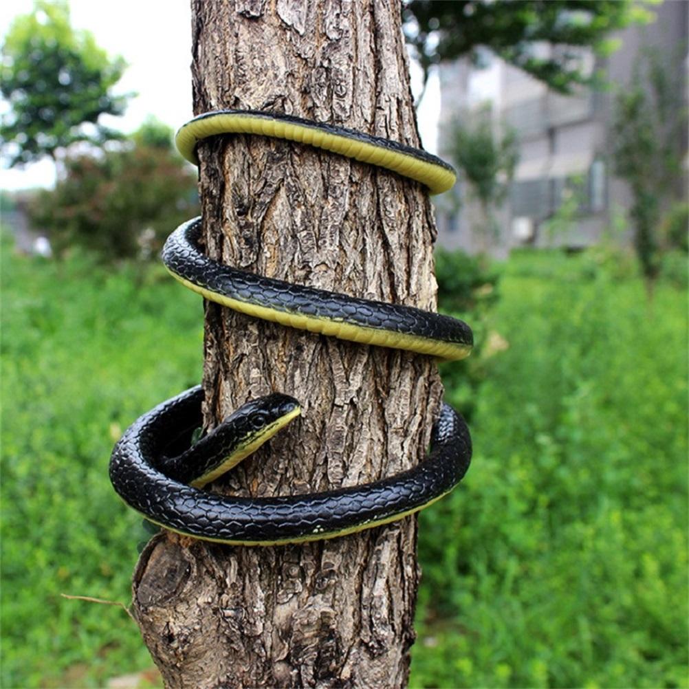 Long Realistic Garden Rubber Snake Fake Snakes for Fool"s Day Halloween Novelty Toy