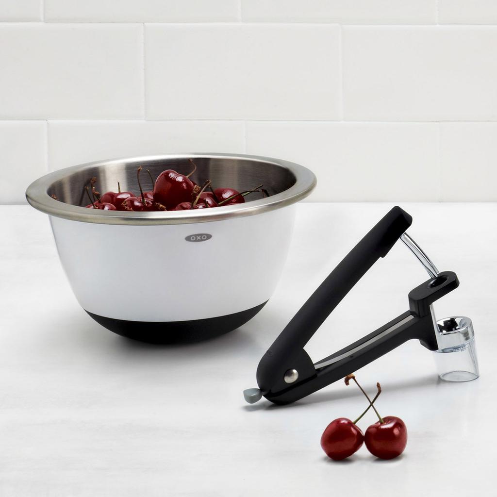 OXO Stainless Steel Mixing Bowl White 1071851 (Small)