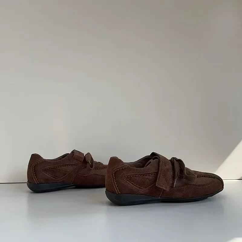 Retro Lace up Magic Stick Spring New CasualWomen Korean Style Ballet Training Shoes Sports Shoes Agan Shoes