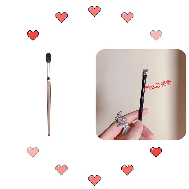 Flame Blending Brush - Fine Soft Bristles for Highlight, Contour, Blush - Single Pack