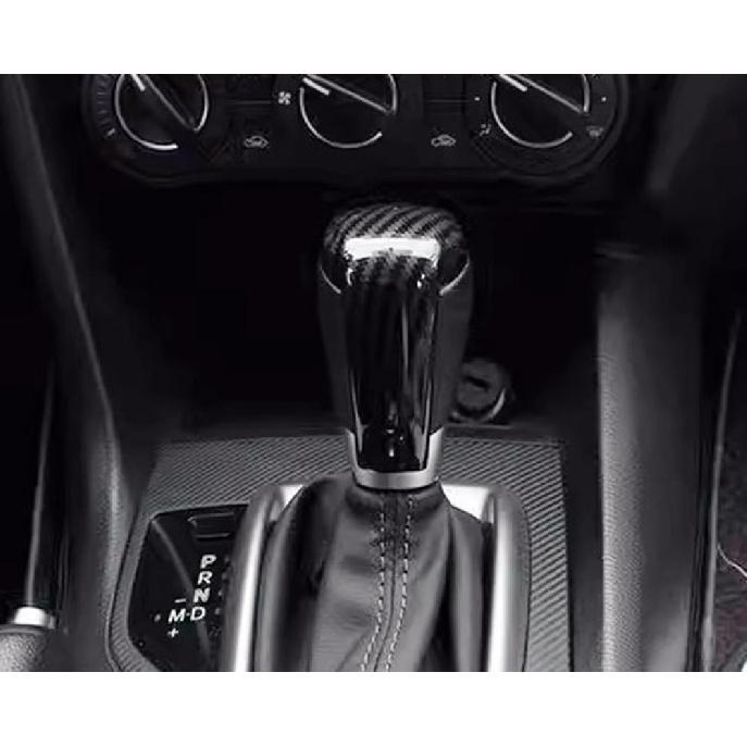 Dekorativt Cover för Invändig Växelvred, Kolfiber, 2015-2023 Kompatibel med Mazda 2, 6, 3, CX-3, CX-5 KF, CX-8 CX-9, Växelvredskåpa