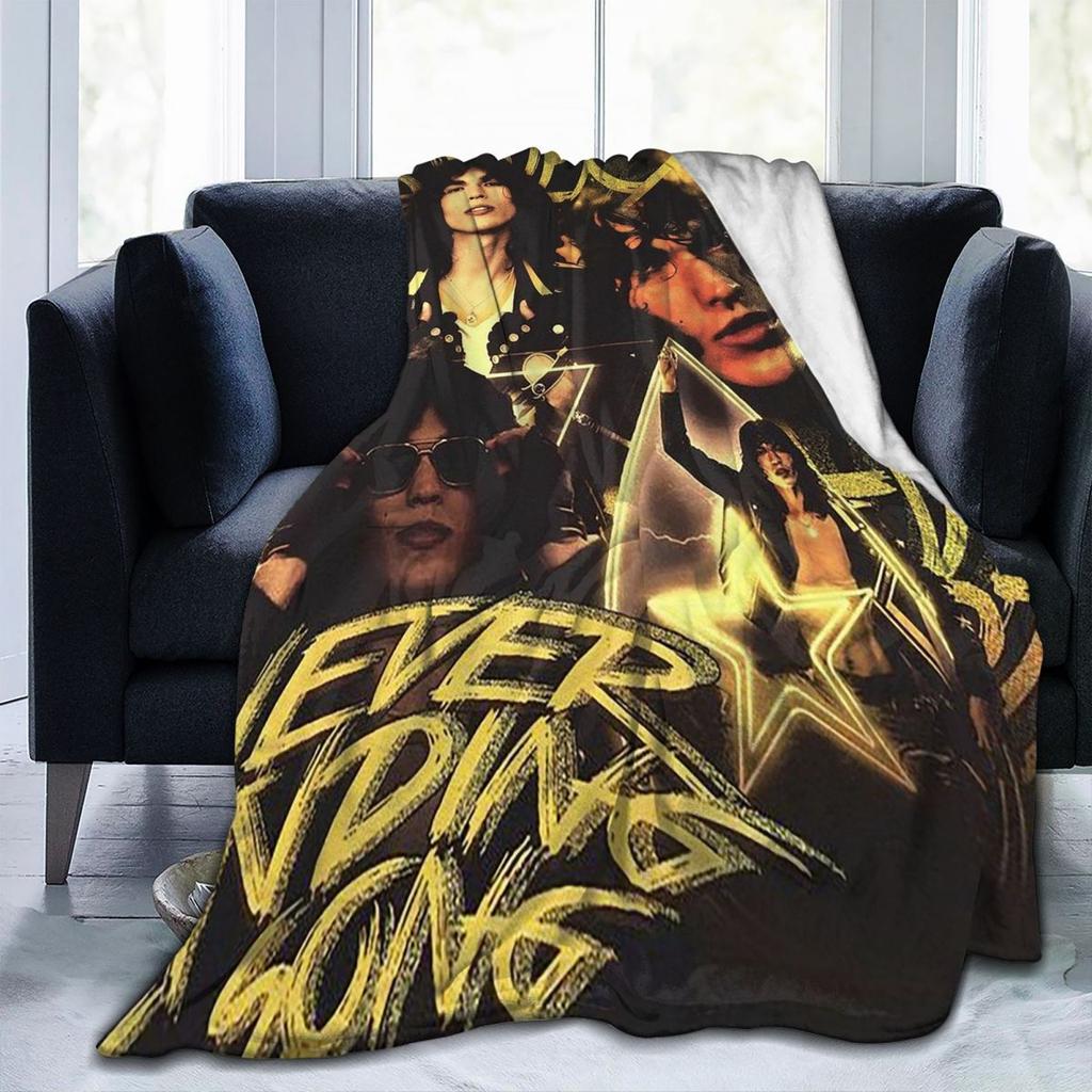 Poster di Conan Gray Poster di Cantanti Pop Coperte Coperta da Divano in Flanella Coperte da Lancio per Casa Camera da Letto Viaggio Copriletto