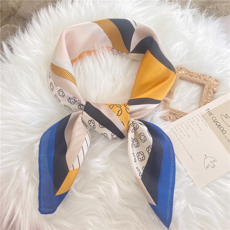 Luxury Desig Cashew Print Square Scarf Women’s Summer Breathable Silk Bandanna Luxury Female Neckerchief Fashion Hijab Gift 70cm