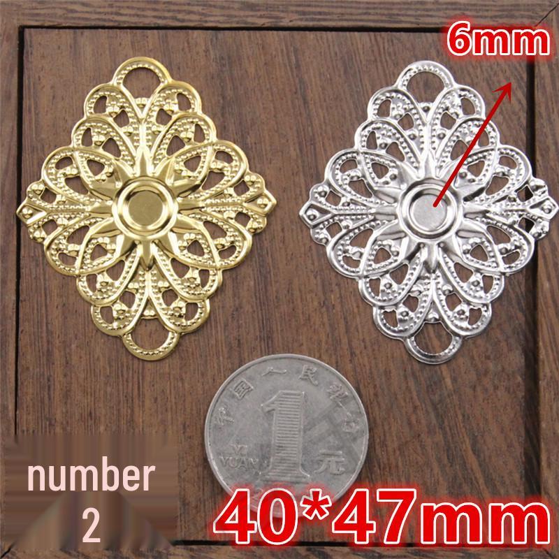 Iron Hollow Double-Layer Floral Diamond Lace Totem Pattern DIY Accessory
