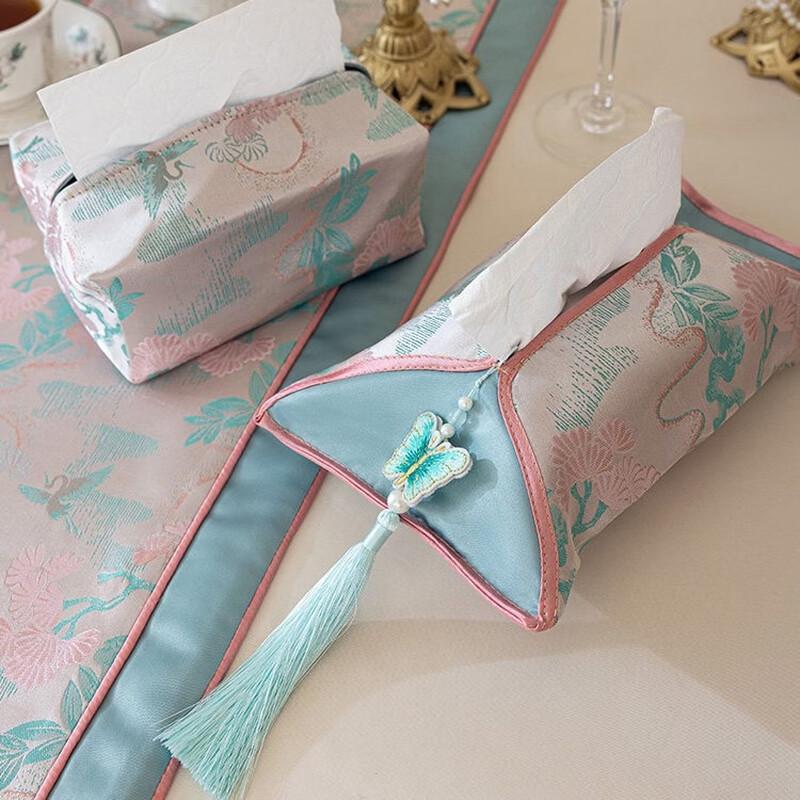 Embroidered Brocade Tissue Box for Tea Rooms