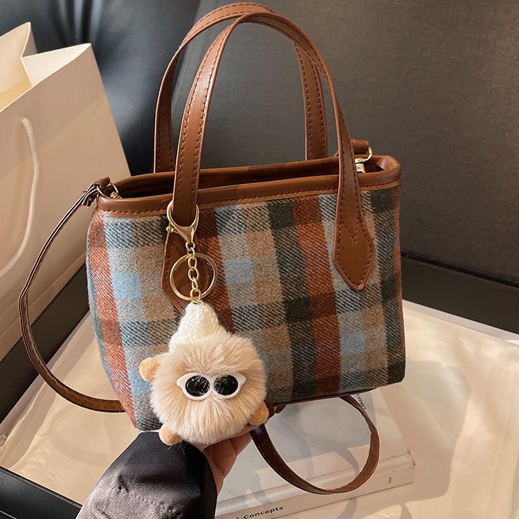 Borsa a Secchiello Portatile Semplice di Alta Moda per Donna in Autunno e Inverno Nuova Trendy e alla Moda Versatile Borsa a Tracolla a Quadri per Donna