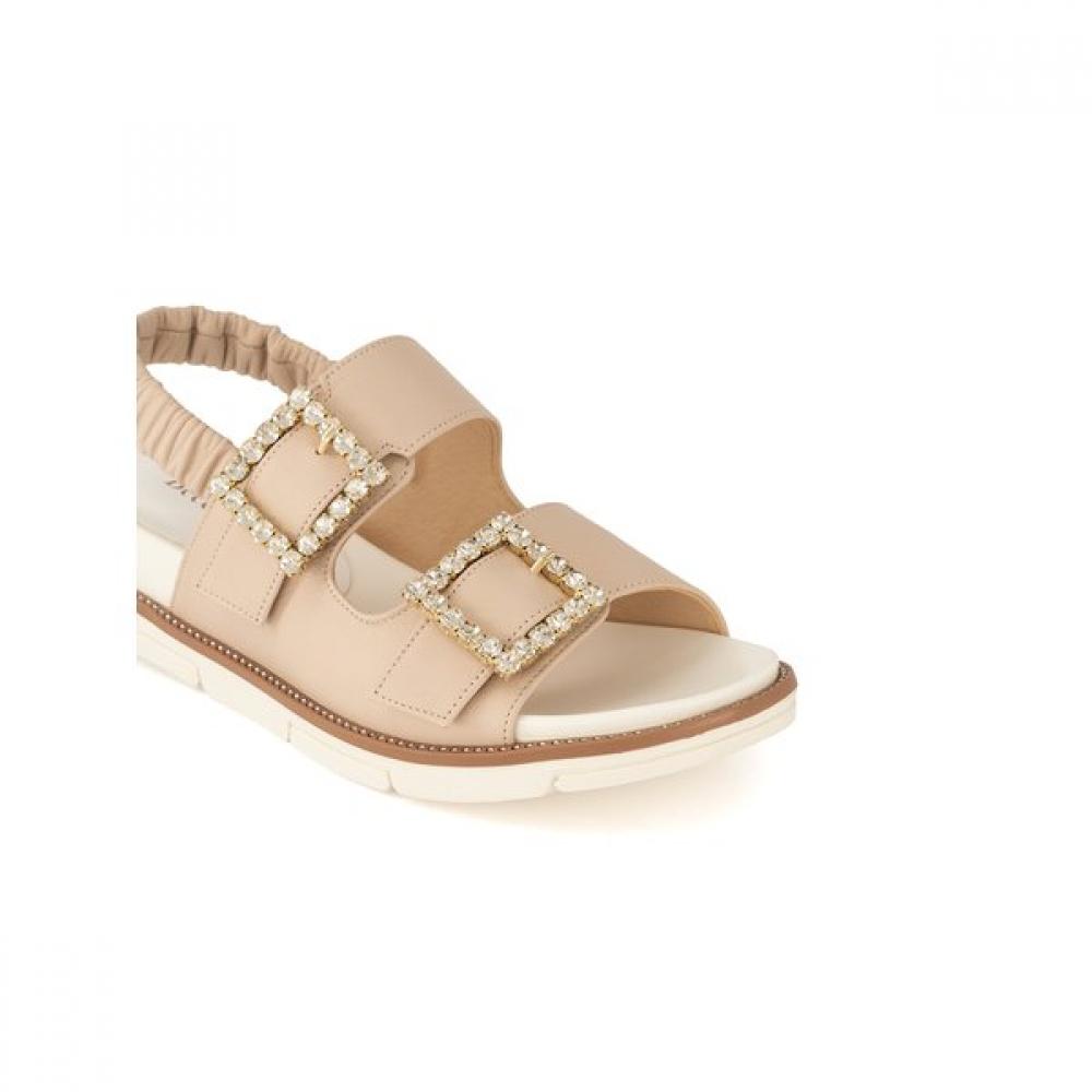BeCCaCCino Women Sandals C 1037