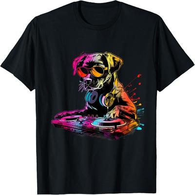 Dog Music DJ Turntable DJ Dog Artwork EDM Beatmaker Techno T-Shirt