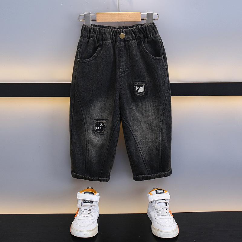 

Модные джинсы из денима прямого кроя для мальчиков - Коллекция Осень 2025 110 cm чёрный