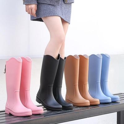 2025 Women's Thick-Soled Outdoor High-Top Velvet Rain Boots, Fashionable Non-Slip Waterproof Design