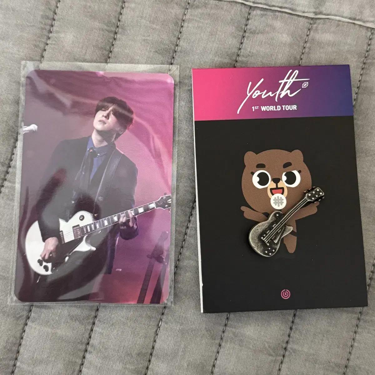 

Day6 Youth Con Metal Badge For Sell