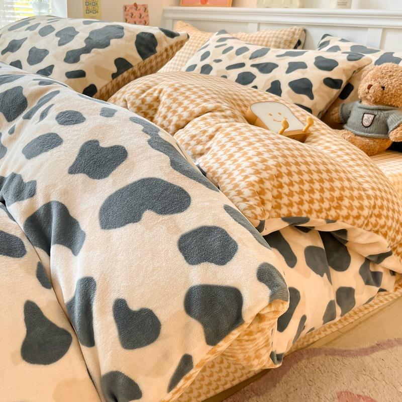 Thickened Milk Fleece Bed Four-Piece Coral Fleece Quilt Cover Double-Sided Flannel Fleece Bed Sheet Three-Piece Set