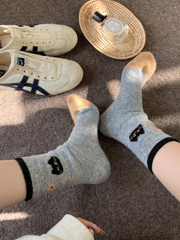 Socks Tide Cute Embroidered Bear Wool Warm Medium Tube Socks Stacking Socks