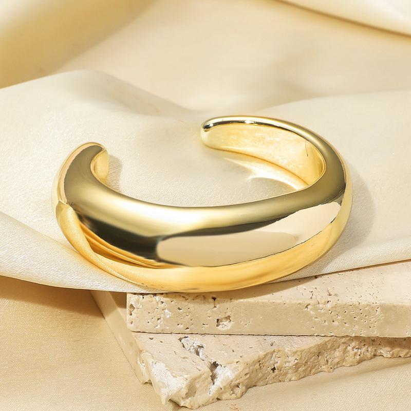 Fashion Big Cuff Bangles Bracelets Women Vintage Statement Plastic Geometric Open Bangle Hip Hop Punk Gold  Color Jewelry