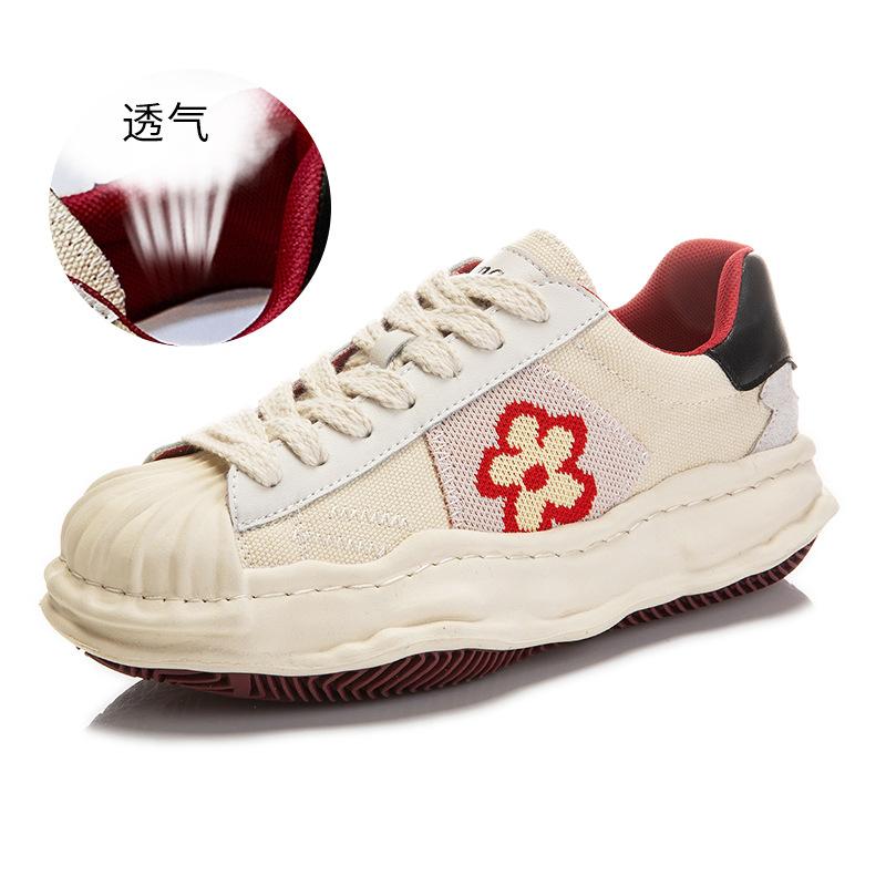 

Уродливые милые туфли с ракушкой на щиколотке 2025 года, весна-лето, новые цветочные парусиновые туфли, повседневные маленькие белые туфли, плоские кожаные женские туфли 35