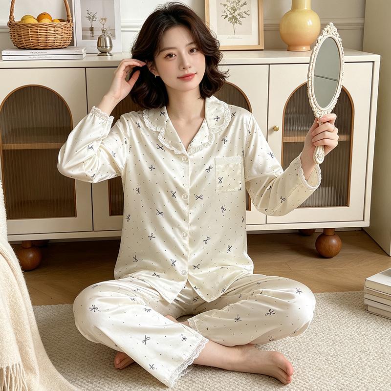 Sweet and high-value butterfly print ice silk pajamas women's ins loungewear long-sleeved trousers two-piece set