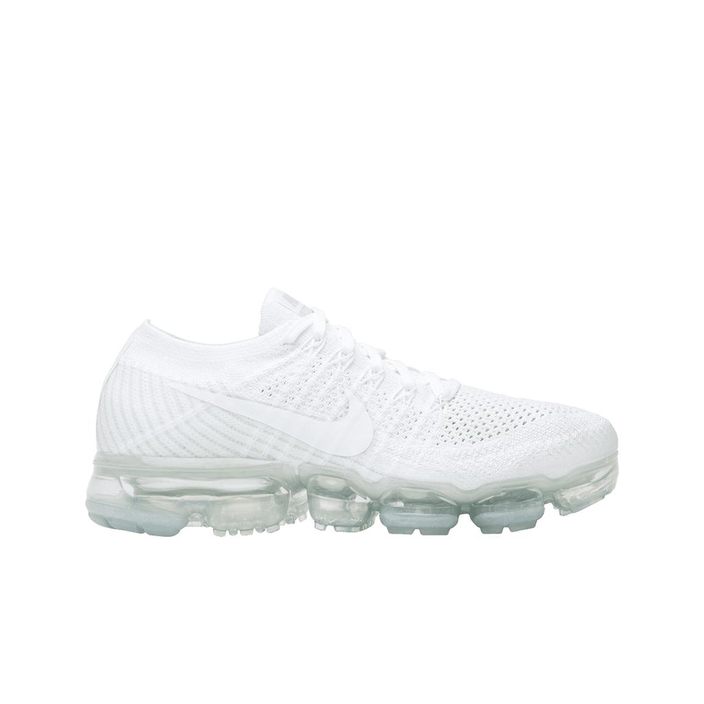 (w) Nike Air Vapormax Flyknit Triple White