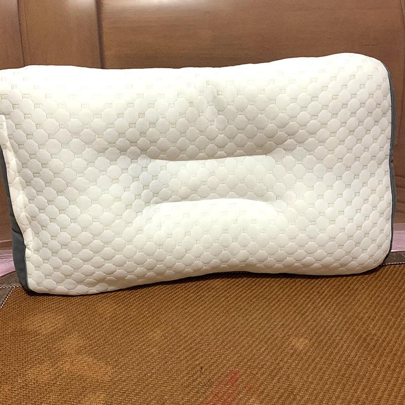 Weiche gewebte Nackenmassagekissen Verstellbare ergonomische orthopädische Profilstütze, Hochwertiger Kissenkern, Abnehmbarer Kissenbezug für Schlafkomfort