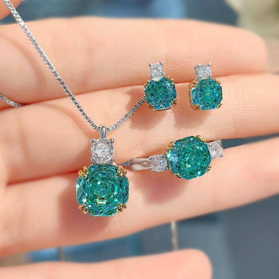 Fashion Light Luxury Star Anise Rose Cut Pendant Necklace Colorful Pink Diamond Ring Chinese Red Stud Earrings Colorful Treasure Set Women