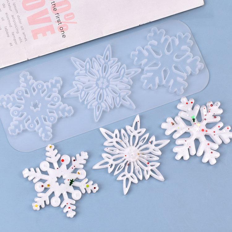 YS Factory Custom DIY Snowflake Resin Silicone Molds Christmas Tree Snowflake Charm Hanging Tag Pendant Hanging Home Decor Tools