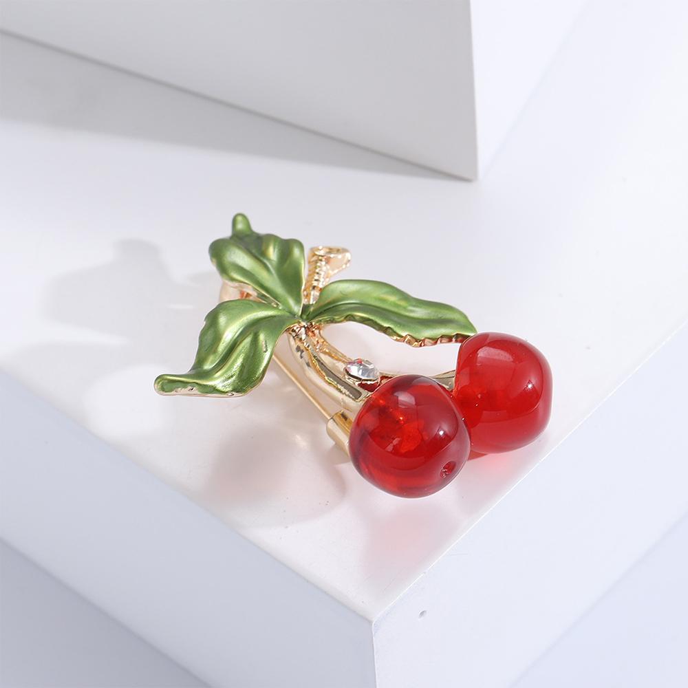 Crystal Cherry Brooch Pins Rhinestone Brooches Wedding Party Jewelry Gifts Lapel