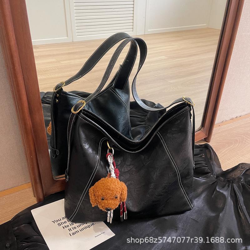 Vintage Bag Women's 2025 New High-End Maillard Shoulder Bag Large Capacity Tote Bag Commuter Crossbody Bag