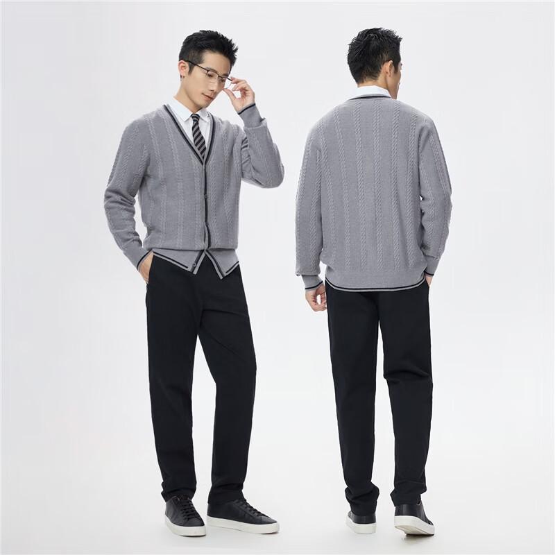 Giordano Men's V-Neck Cable Knit Cardigan