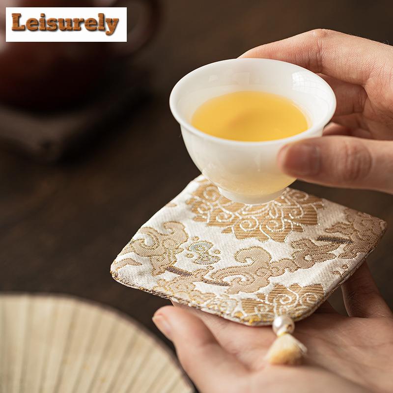 Retro Gewebte Brokat Quasten Untersetzer Luxus Topflappen für Kaffeetassen Untertasse Verbrühschutz Tischsets Teetasse Untersetzer Teezeremonie Geschenk