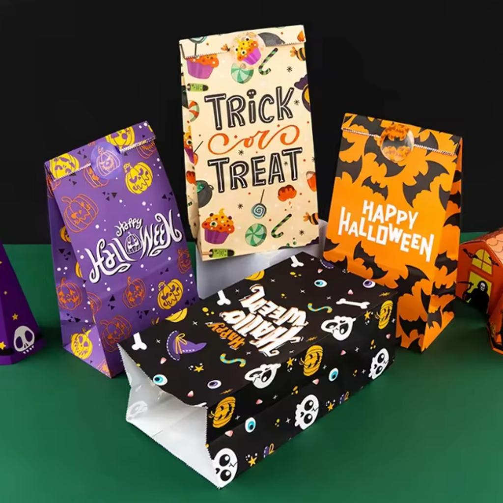 24pcs Halloween Kraft Paper Bags Student Theme Party Candy Packaging Paper Bags Halloween Snack Bag-24 Bags+24 Circular Stickers