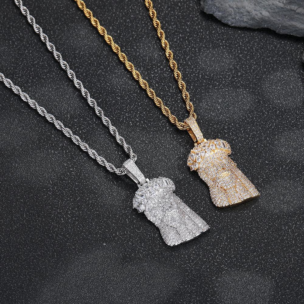 Avatar Pendant, European and American Hip Hop Copper Inlaid Zircon Personalized Men's Necklace, Human Face Avatar Pendant Chain.