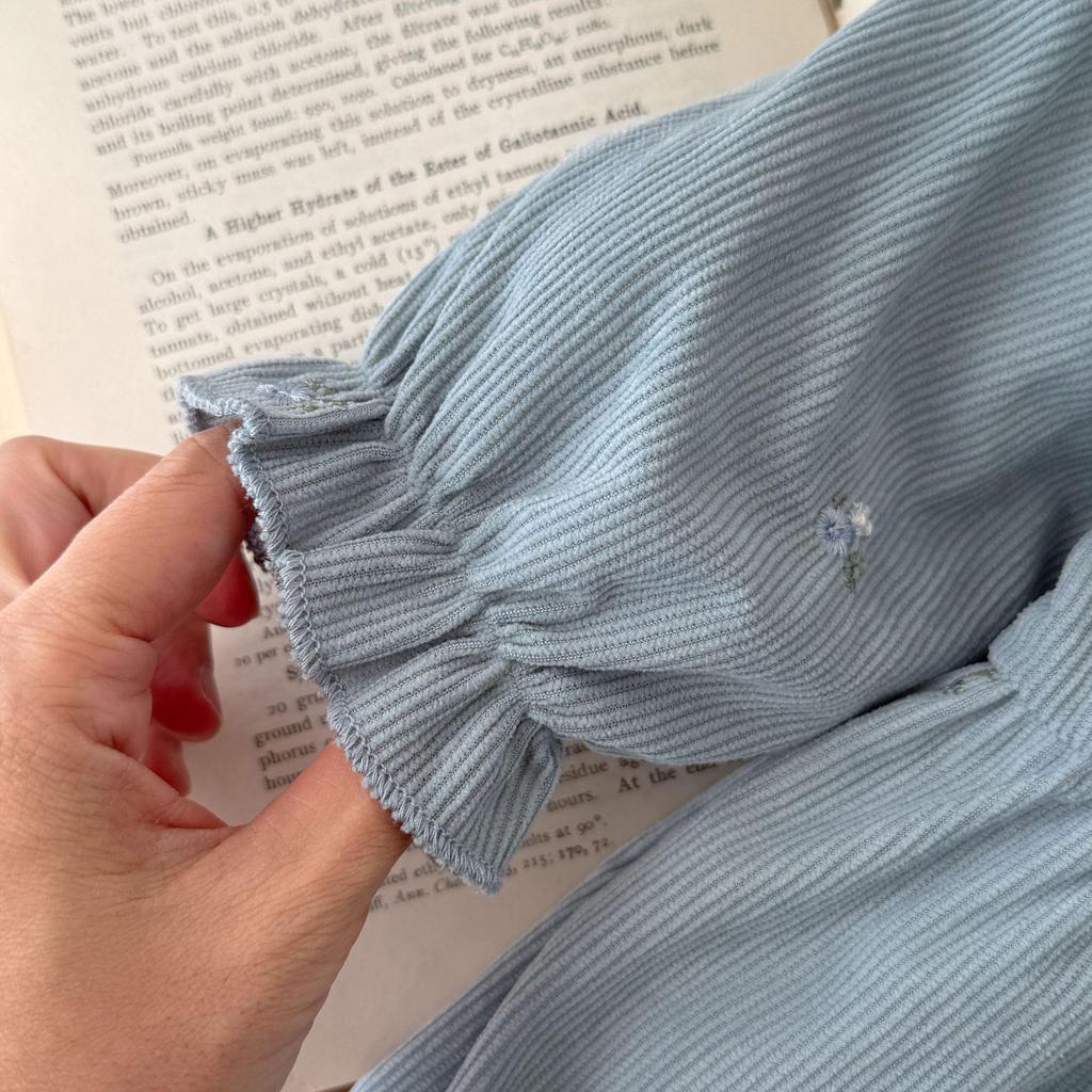 Šaty s výšivkou na límci s dlouhým rukávem a body set v korejském stylu pro holčičky