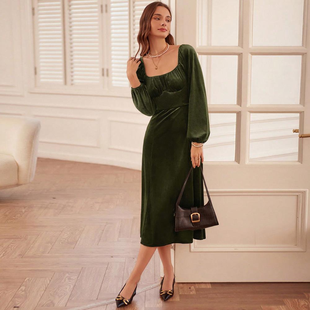 European and American Women's Clothing 2026 Autumn and Winter New French Retro Slim Square Collar A-shaped Skirt Long-sleeved Velvet Dress