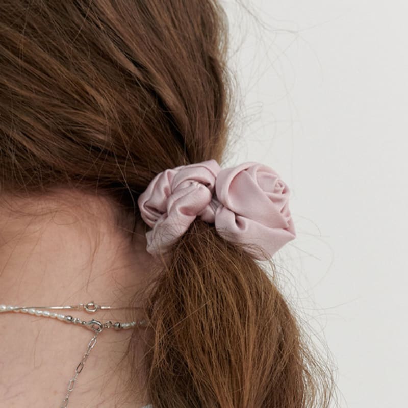 LOVE ME MONSTER Satynowa Różowa Gumka do Włosów (L241MHA080)