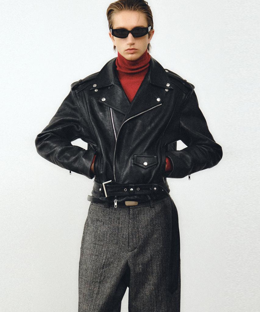 Noirer Antique Cow Leather Crop Rider Jacket (Black)