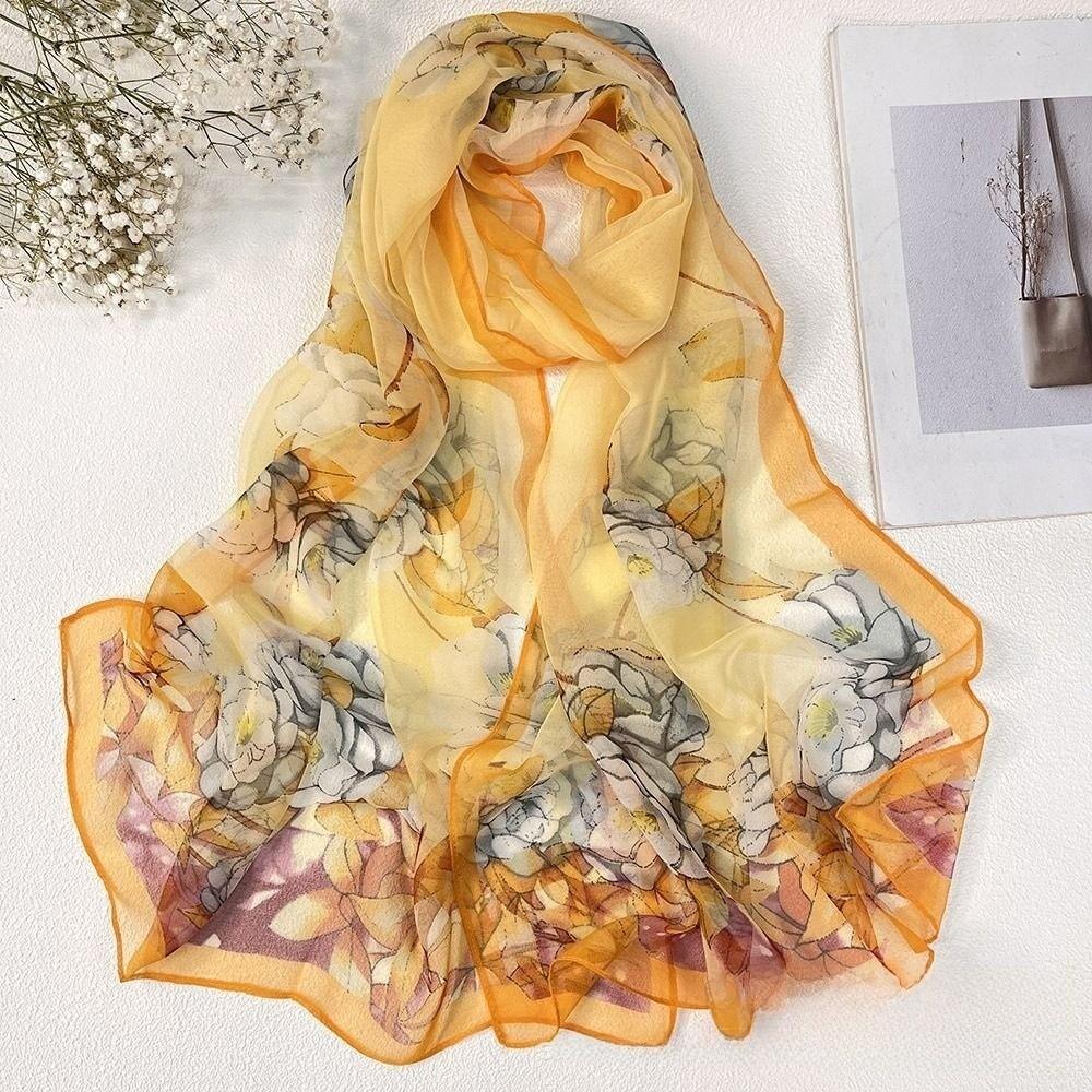 Sun-Resistant Beach Shawl Breathable Bandana Portable Sunscreen Hijab  for Women