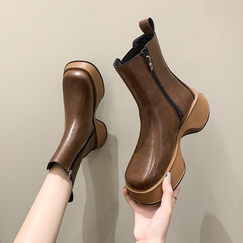 

Новые короткие сапоги-камини на толстой подошве, универсальные ботинки Martin в британском стиле, весенние и осенние женские одинарные сапоги 40 светло-коричневого