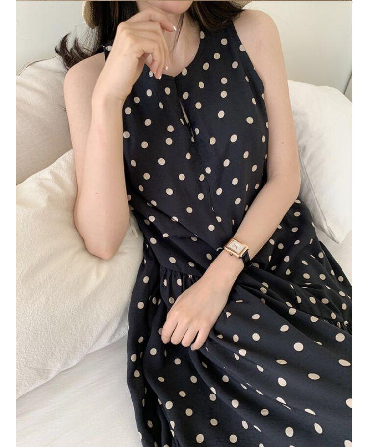 

Повседневное платье свободного кроя с круглым вырезом и принтом в горошек XL чёрный