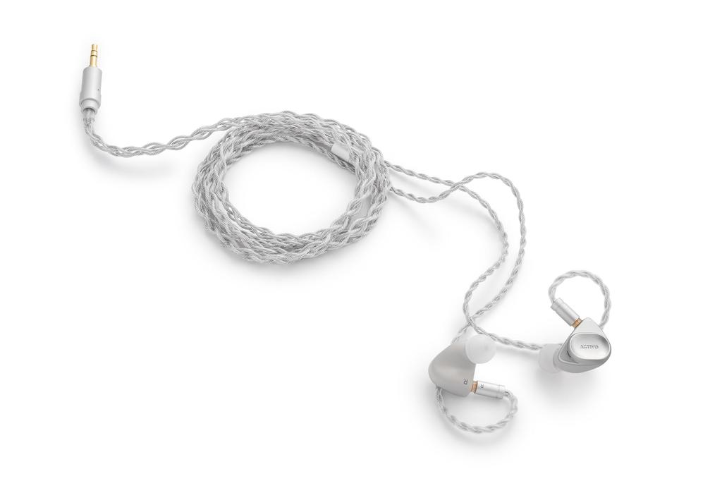 VGP2025 SUMMER Gold Award ACTIVO VOLCANO Silver X X 2 Triple Dynamic Driver Wired Switch2 Compatible IEM Switchable Carrying Case Monitors Winner